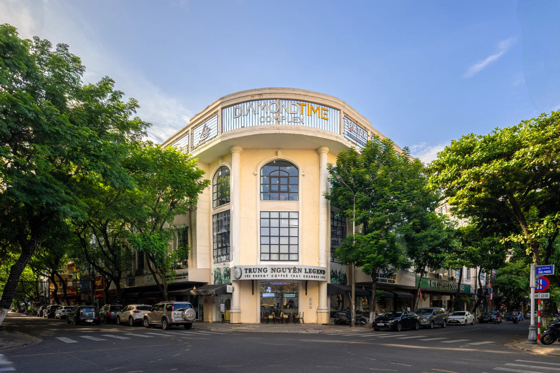 Building-Front-Diamond-Time-1